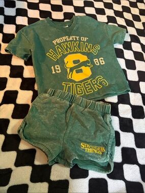 Stranger Things Hawkins Tigers Green Tee & Shorts Set